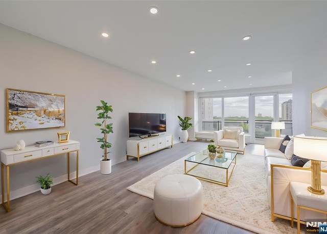Property at 2077 Center Ave Unit 11C, Fort Lee, NJ 07024, 1 bed, 1 bath
