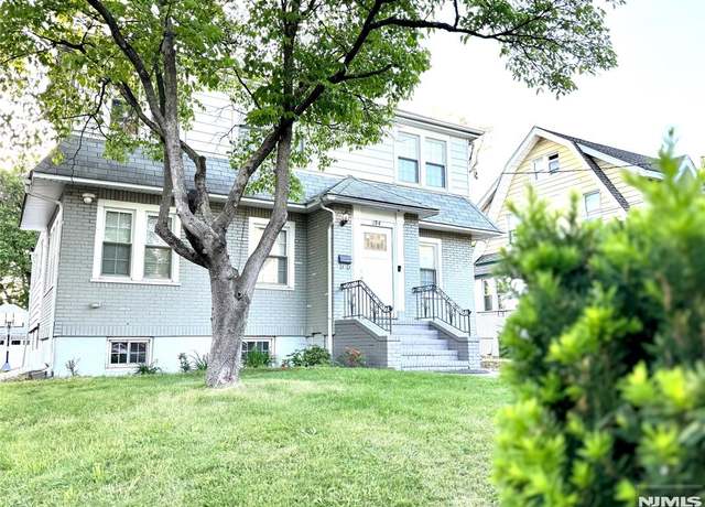 Property at 194 Elm Ave, Teaneck, NJ 07666, 3 beds, 3.5 baths