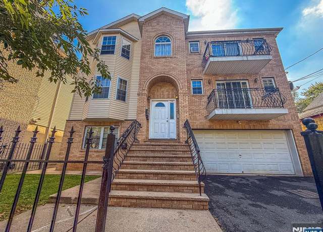 Property at 338 10th St, Newark, NJ 07103, 8 beds, 5 baths