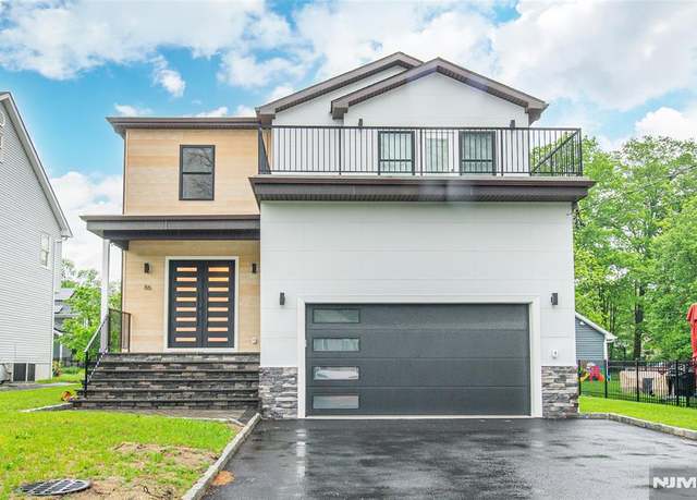 Property at 86 Northfield Rd, Livingston, NJ 07039, 5 beds, 5.5 baths