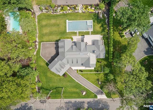 Property at 63 Ridge Rd, Tenafly, NJ 07670, 6 beds, 6 baths