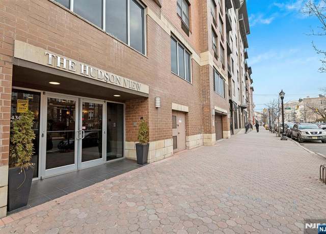 Property at 4301 Park Ave Unit 4F, Union City, NJ 07087, 1 bed, 1 bath
