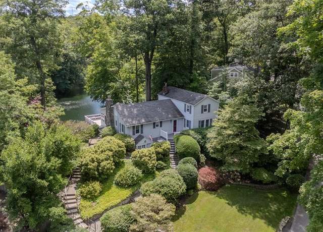 Property at 9 Ridge Rd, Bloomingdale, NJ 07403, 4 beds, 1.5 baths