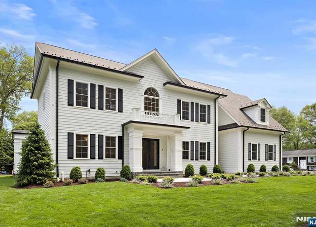 Property at 8 Elbert St, Ramsey, NJ 07446, 6 beds, 6.5 baths