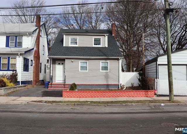 Property at 9-11 Spencer St, Newark, NJ 07106, 4 beds, 2 baths