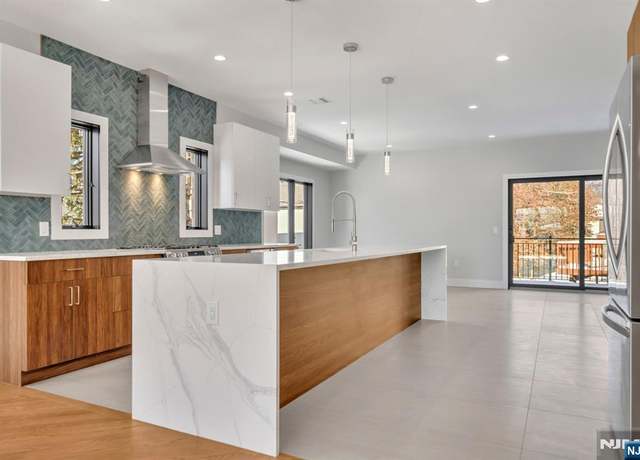 Property at 107 Sunset Pl Unit A, Palisades Park, NJ 07650, 3 beds, 3 baths