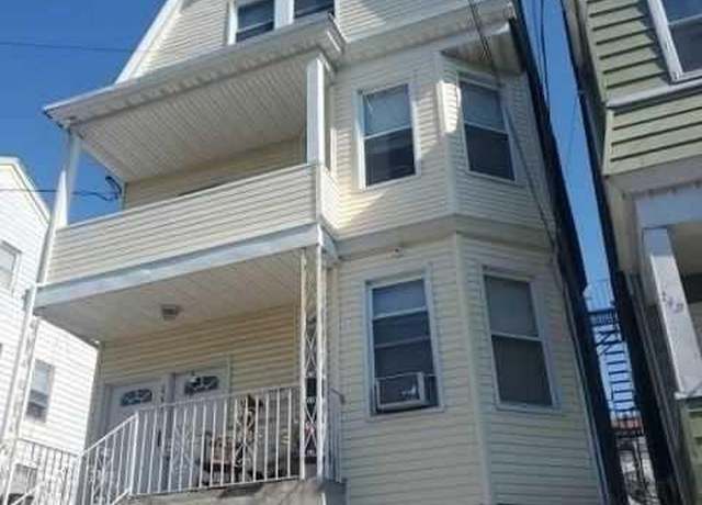 Property at 247 Parker St, Newark, NJ 07104, 7 beds, 4 baths