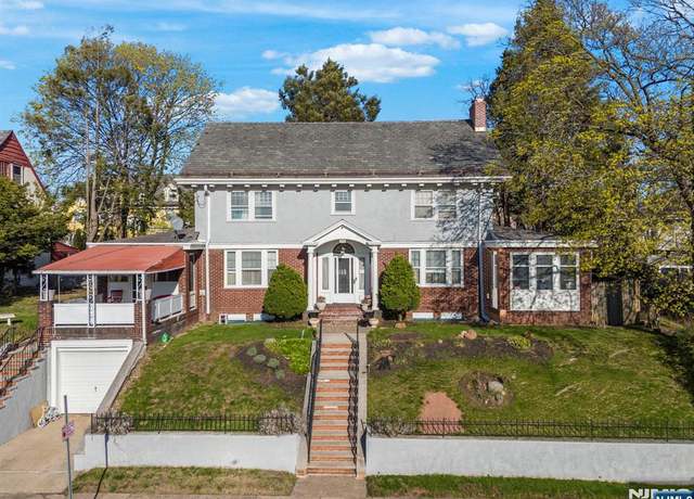 Property at 271-277 Wall Ave, Paterson, NJ 07504, 6 beds, 4.5 baths