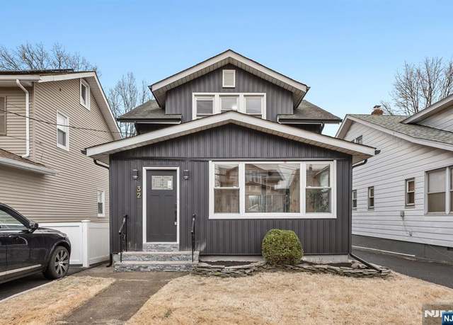 Property at 32 Hughes St, Maplewood, NJ 07040, 2 beds, 2 baths
