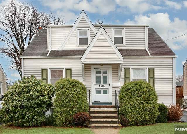 Property at 29 W 7th St, Clifton, NJ 07011, 4 beds, 2 baths