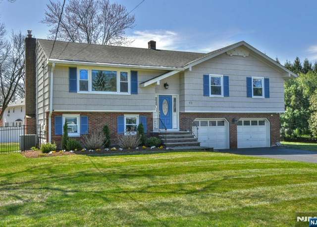 Property at 73 Wyckoff Ave, Wyckoff, NJ 07481, 4 beds, 2.5 baths