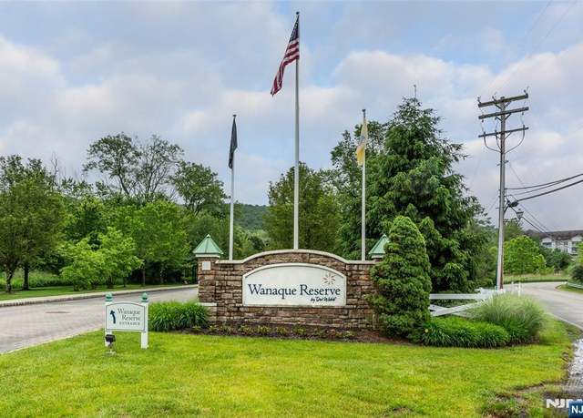 Property at 10416 Warrens Way, Wanaque, NJ 07465, 2 beds, 2 baths