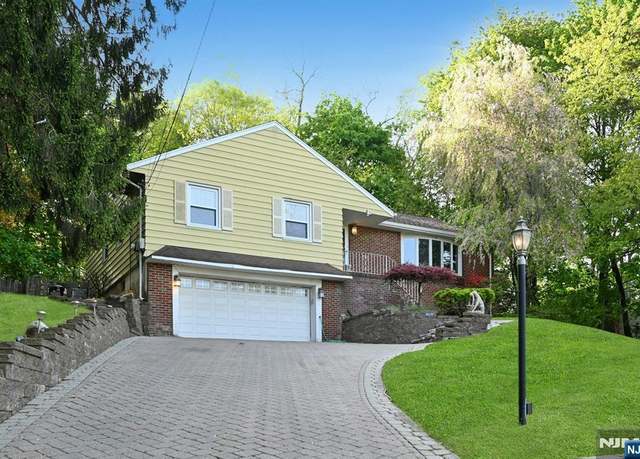 Property at 219 Emeline Dr, Hawthorne, NJ 07506, 4 beds, 2 baths
