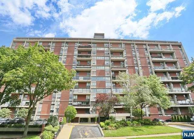 Property at 4 Horizon Rd Unit G-19, Fort Lee, NJ 07024, 2 beds, 2 baths