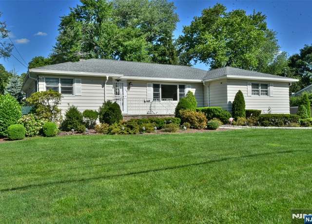 Property at 265 Colonial Blvd, Twp Of Washington, NJ 07676, 2 beds, 1.5 baths