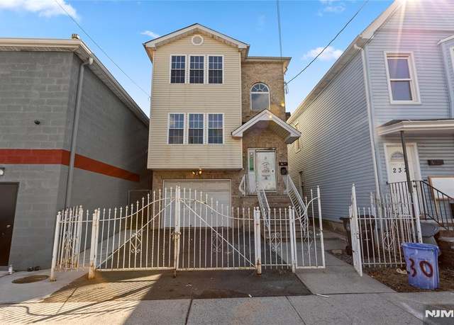 Property at 230 Sherman Ave, Newark, NJ 07114, 8 beds, 5 baths