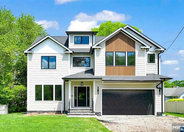Property at 46 Snyder Ave, Berkeley Heights, NJ 07922, 7 beds, 5.5 baths