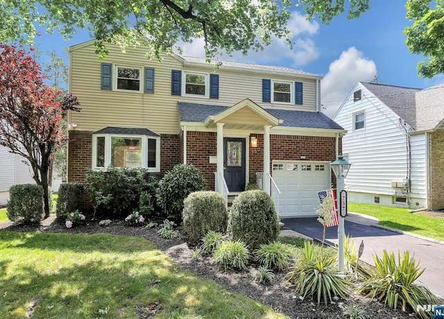 Property at 757 Bayard St, Teaneck, NJ 07666, 3 beds, 1.5 baths