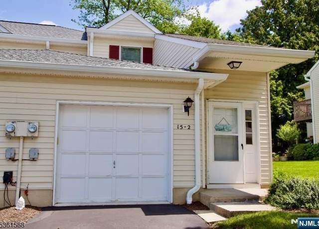 Property at 15-2 Dara, East Hanover Twp, NJ 07936, 2 beds, 1.5 baths
