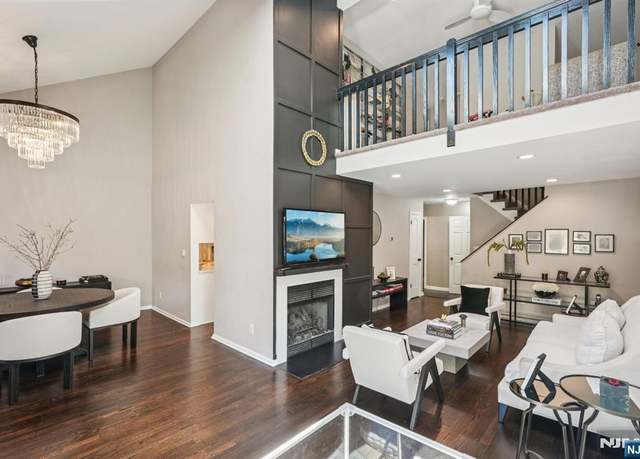 Property at 82 Davey Dr #106, West Orange, NJ 07052, 3 beds, 2.5 baths