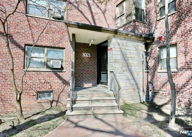 Property at 3021 Edwin Ave Unit 5F, Fort Lee, NJ 07024, 1 bed, 1 bath