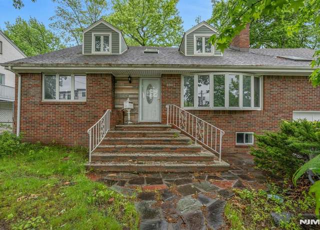 Property at 1082 Palisade Ave, Fort Lee, NJ 07024, 4 beds, 5.5 baths