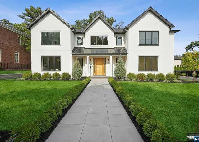 Property at 30 Priscilla Ln, Englewood Cliffs, NJ 07632, 6 beds, 8 baths