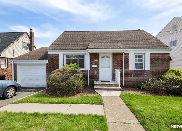 Property at 130 Danna Way, Saddle Brook, NJ 07663, 2 beds, 1 bath