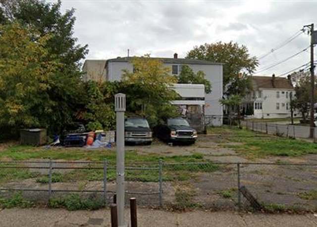 Property at 25 Prospect St, Bloomfield, NJ 07003
