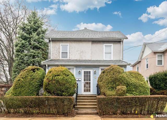 Property at 30 Walter Hammond Pl, Waldwick, NJ 07463, 4 beds, 2 baths