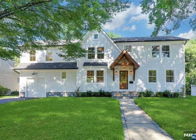 Property at 638 Falmouth Ave, Paramus, NJ 07652, 5 beds, 3 baths