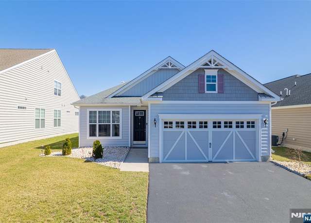 Property at 19 Banquet Ct, Howell, NJ 07731, 2 beds, 2 baths