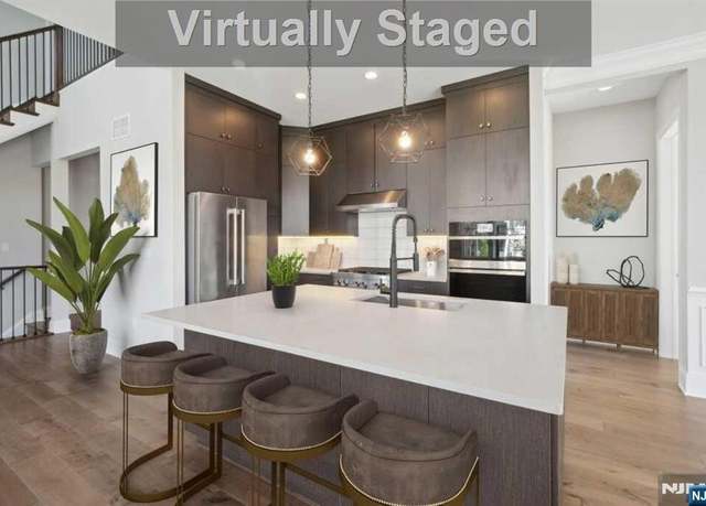Property at 11 Muirfield Dr, River Vale, NJ 07675, 3 beds, 4.5 baths