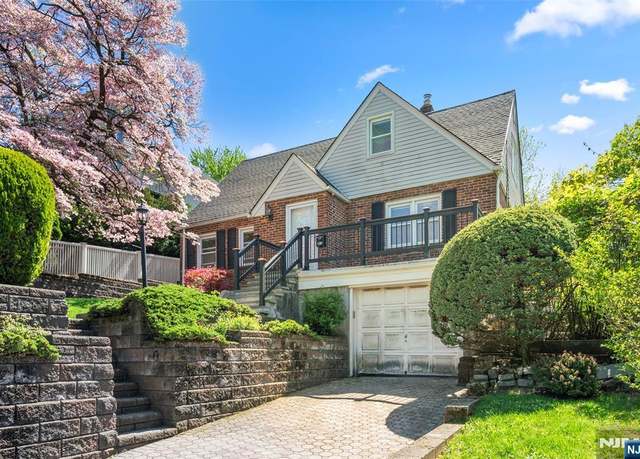 Property at 416 Fort Lee Rd, Leonia, NJ 07605, 3 beds, 2 baths