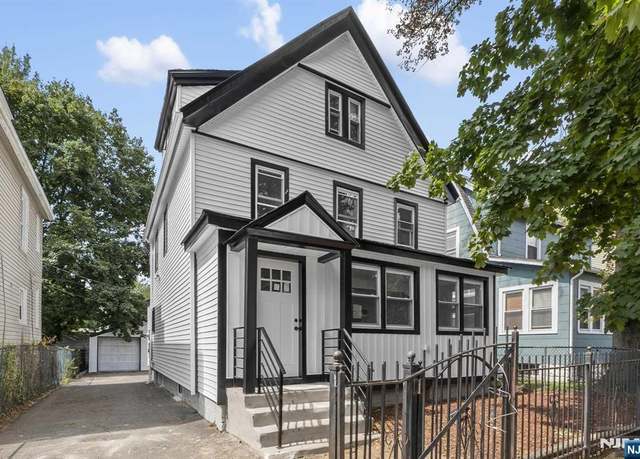 Property at 189 Brighton Ave, East Orange, NJ 07017, 4 beds, 3.5 baths