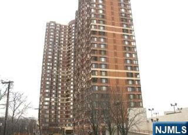 Property at 100 Old Palisade Rd #1807, Fort Lee, NJ 07024, 2 beds, 2.5 baths