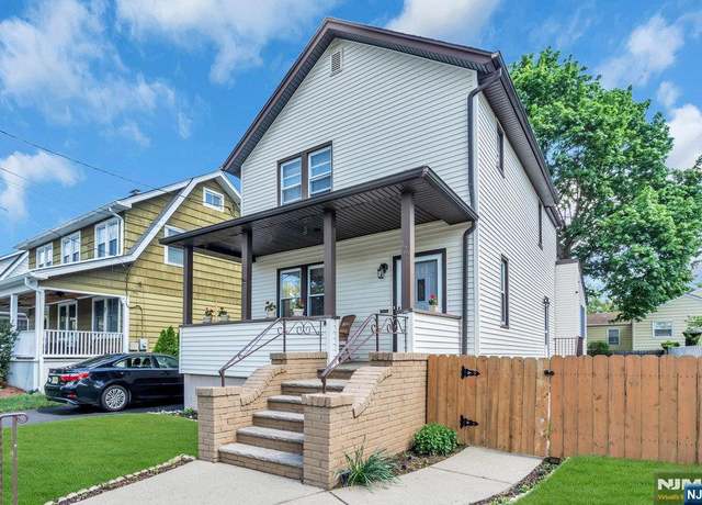 Property at 122 Davis Ave, Hackensack, NJ 07601, 3 beds, 2 baths