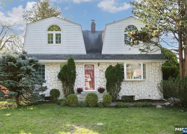 Property at 468 Berkshire Rd, Ridgewood, NJ 07450, 4 beds, 2 baths