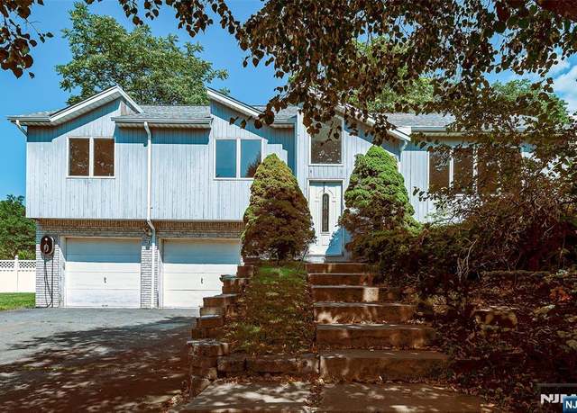 Property at 1 Fielding Ter, Paramus, NJ 07652, 4 beds, 3 baths