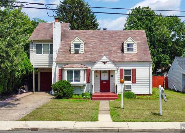 Property at 77 Oxford St, Haledon, NJ 07508, 3 beds, 2 baths
