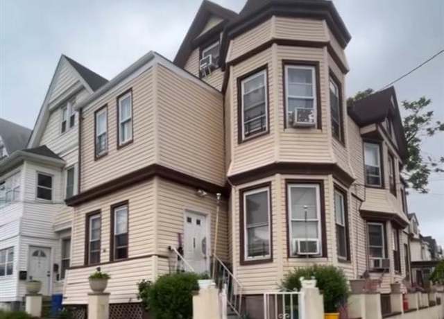 Property at 269 17th Ave, Paterson, NJ 07504, 5 beds, 4 baths