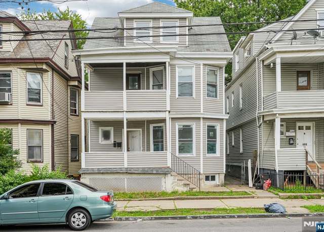 Property at 467 E 18th St, Paterson, NJ 07514, 2 beds, 4 baths