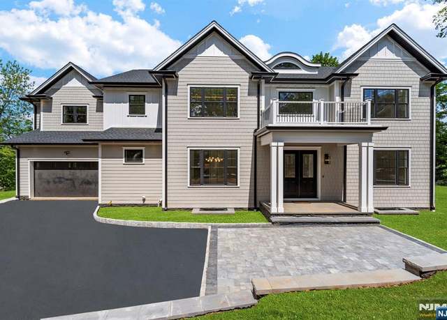 Property at 128 Fairmount Ave, Chatham Borough, NJ 07928, 7 beds, 6.5 baths