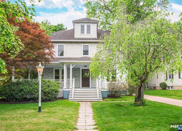 Property at 683 Lotus Ave, Oradell, NJ 07649, 5 beds, 2 baths