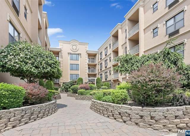 Property at 8915 Bergenwood Ave #14, North Bergen, NJ 07047, 1 bed, 1 bath