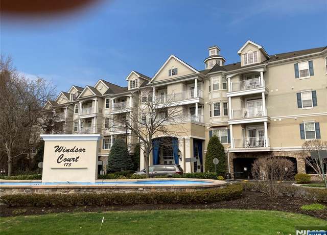 Property at 175 Rochelle Ave #110, Rochelle Park, NJ 07662, 2 beds, 2 baths