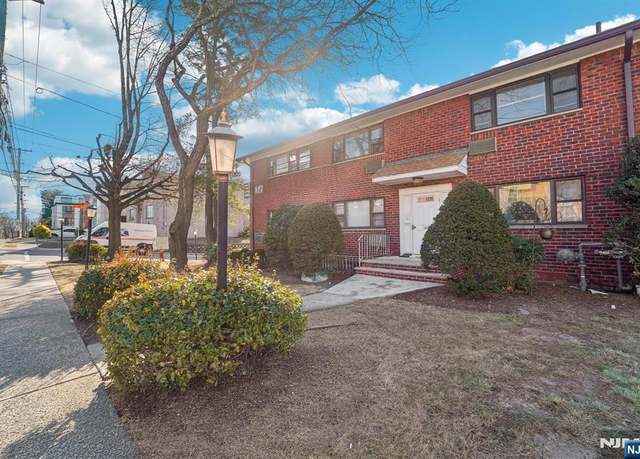 Property at Undisclosed address, Fort Lee, NJ 07024, 2 beds, 1 bath