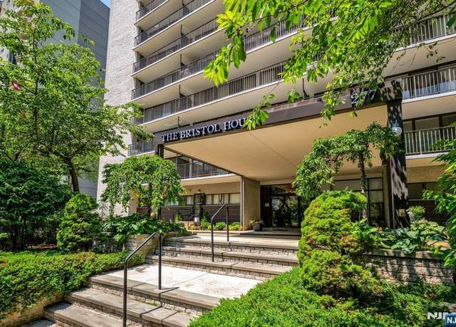 Property at 277 Prospect Ave Unit 10C, Hackensack, NJ 07601, 2 beds, 2 baths
