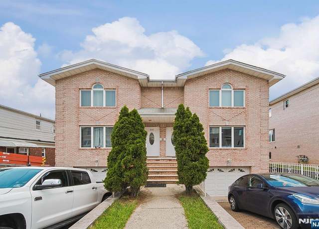 Property at 319B 7th St, Palisades Park, NJ 07650, 3 beds, 3.5 baths