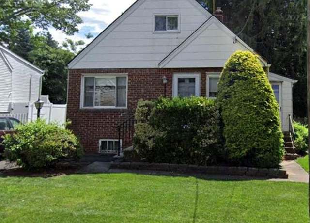 Property at 14-16 Jefferson Ave, Hasbrouck Heights, NJ 07604, 3 beds, 1 bath